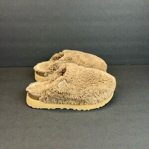 UGG Cozy Brown Fuzzy Slippers 1121634 Women’s Size 7 Mules